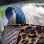 Torebka z kominem patchwork w panterkę - 