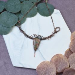 Miedziany naszyjnik wire wrapping z unakitem #497
