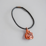 Wisiorek z surowego bursztynu i miedzi  - Wisiorek z bursztynu wire wrapping