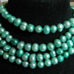 Zielone perły słodkowodne, naszyjnik, długi sznur pereł