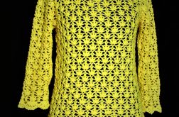 Żółty ażurowy sweterek