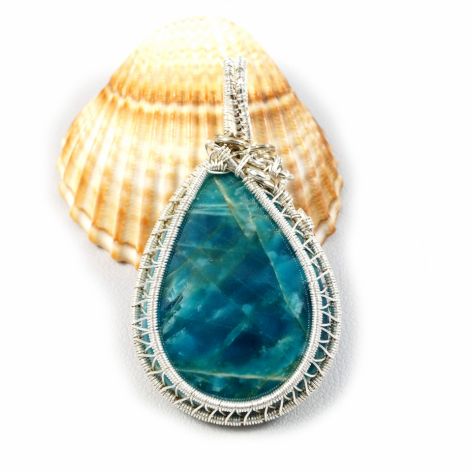 Apatyt, srebrny wisior z apatytem łezka