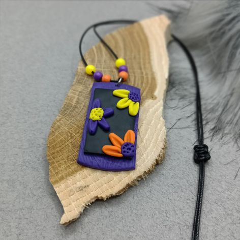 „NORA” wisiorek z glinki polimerowej