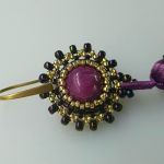 Kolczyki fioletowe chwosty z kamieniem - Jadeit