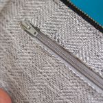 Jasnoszara kopertówka mini - 