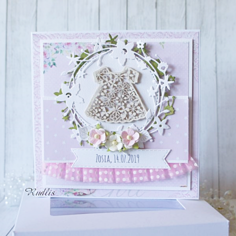 Kartka na chrzest w białym pudełku v.6