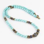Naszyjnik w stylu etno / boho, Howlit, Lapis Lazuli, antyczny bąz, patyna - Naszyjnik w stylu etno / boho, Howlit, Lapis Lazuli, antyczny bąz, patyna