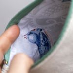 Pleciona kosmetyczka MIDI ecru zielony suwak - 