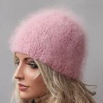 Moherowa czapka ,pudrowy róż  - 
