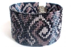 Fantazyjna bransoletka koralikowa