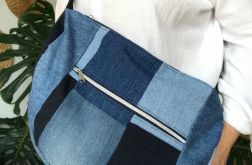 Torebka na ramię, hobobag jeansowa.