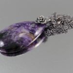 Czaroit i srebro - wisior na łańcuszku - 