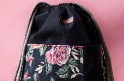 Plecak z kieszeniami patchwork w kwiaty