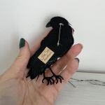 Broszka Czarny Kruk, biżuteria autorska - 