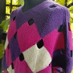 Ciepłe poncho na drutach - wyjątkowe poncho