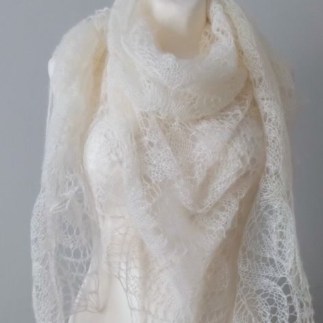 Chusta mgiełka w smietance 