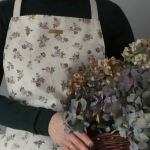 Fartuch różyczki fioletowo-wrzosowe - Fartuszek w róże