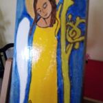 Ikonka Anioł w żółtej sukience - zbliżenie boczne
