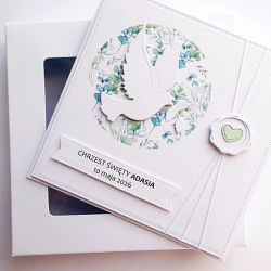 Kartka z gołębicą na Chrzest z życzeniami