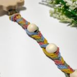 Zawieszka do smoczka DINOZAUR - Zbliżenie