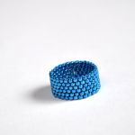 Pierścionek koralikowy niebieski 5 - pierścionek koralikowy