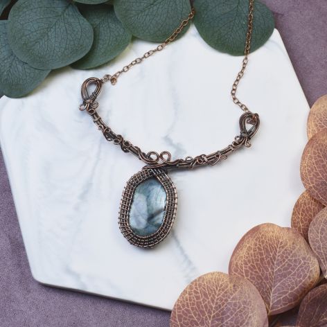 Miedziany naszyjnik wire wrapping z labradorytem #490
