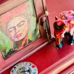 Ręcznie malowana szafka na klucze, Frida Kahlo, prezent, kwiaty - 