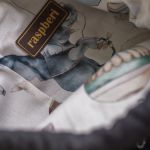 Dziecięcy plecaczek worek grafitowy z ręcznym haftem – handmade - 