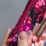 Etui na klucze z weluru w peonie kwiatowe etui handmade - 