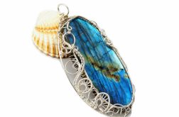 Duży, Srebrny wisior z kaboszonem labradorytu