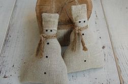 Lniane bałwanki w czapach