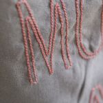 MOM BAG szary workoplecak z haftem I - 