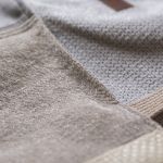 Duża jasna torba z kominem patchwork - 