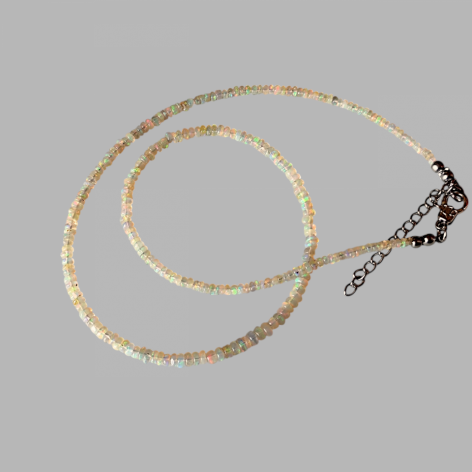 Naszyjnik ze szlachetnych ognistych Opali 