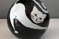 Świeca w kształcie kuli-kot Filemon