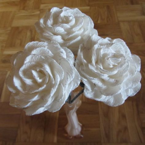 Róża biała ze srebrnym brokatem