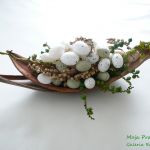 Kwitnące gniazdo w zieleni - 