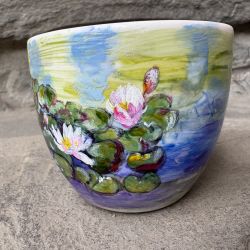 Porcelanowa filiżanka ręcznie malowana Lilie wodne 