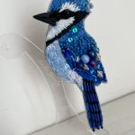 Autorska broszka Sójka błękitna, broszka ptak  - Widok 4