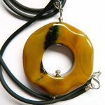 Duży miodowy fasetowany agat, efektowny wisior - 