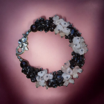 Bransoletka z różowego kwarcu i granatów - Luksusowa bransoletka z różowego kwarcu i granatów