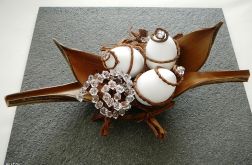 Kryształowa łódka z pisankami