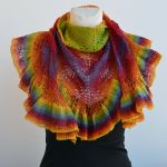 Tęczowa chusta z falbanką - rainbow shawl