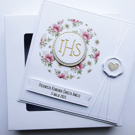 Subtelna ręcznie robiona kartka komunijna
