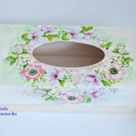 Wiosenny chustecznik