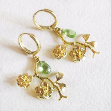 KWITNĄCA WIŚNIA peridot (oliwin)