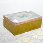 Pudełko z motylem - Szkatułka z motylem