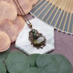 Miedziany ozdobny wisiorek z labradorytem i zielonym kwarcem #559 - 