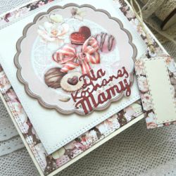 Kartka na Dzień Matki ze słodkościami