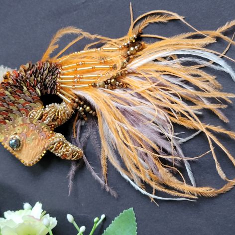Broszka "Magiczna pomaranczowa rybka"